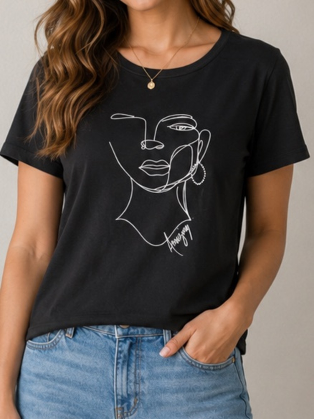Laura Petites Black Abstract Face Graphic Tee Size M Minimalist Art